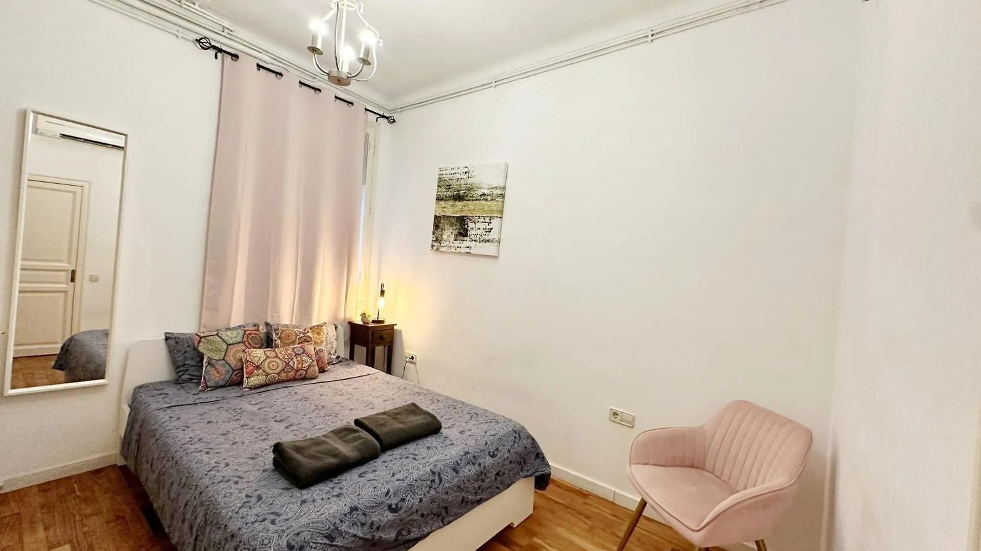 Oasis Rooms Barcelona - Plaza Urquinaona